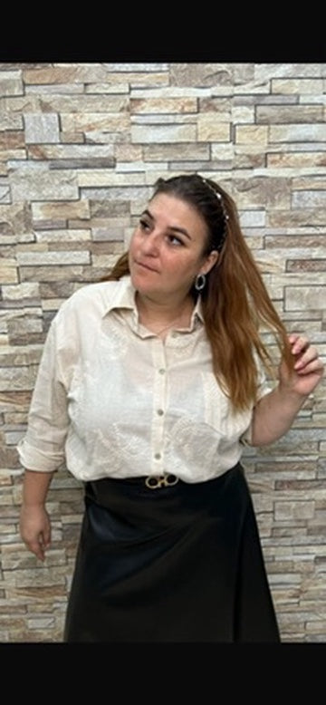Camisa Bordada